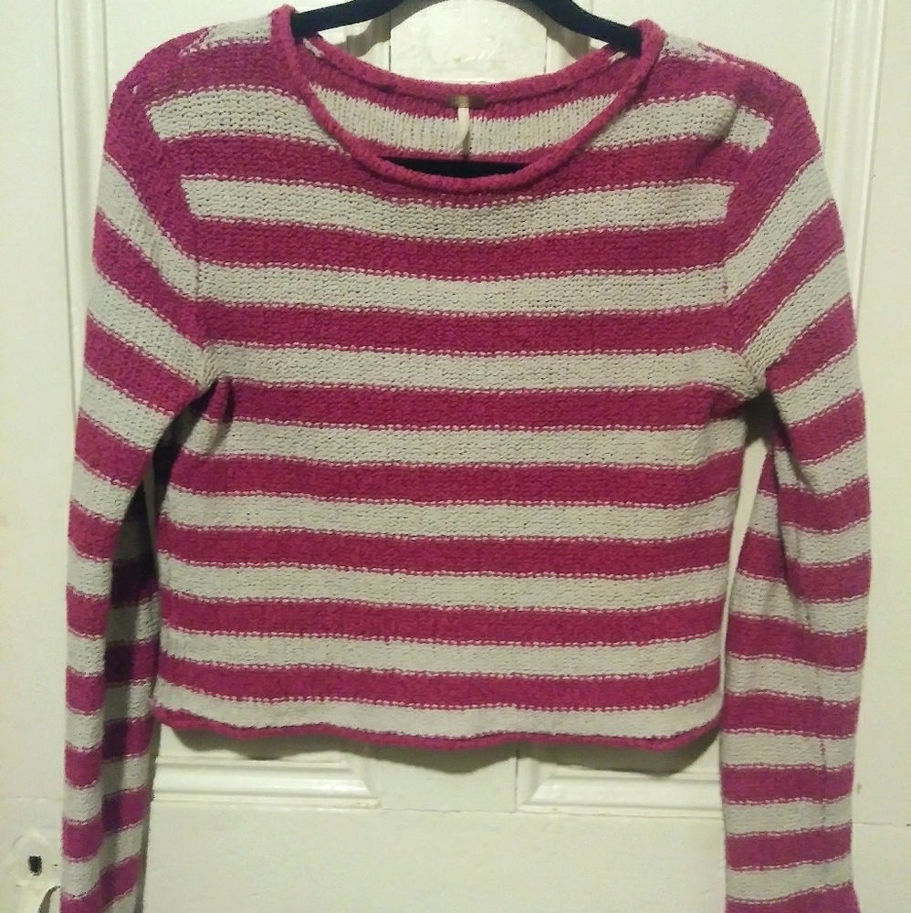 Cropped sweater